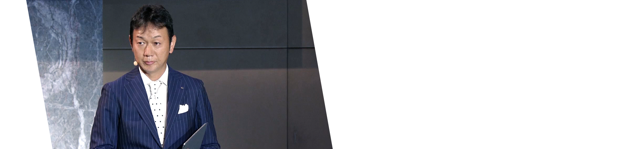 Pachinko/Pachislot Business Leveraging Strengths in IP and Distribution to Enhance the PS Business Foundation Senior Managing Director Division Manager, Pachinko/Pachislot Business Division Ei Yoshida