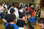 A Visit to the kindergartens, the nursery schools, the elementary schools, the city hall and the prefectural government office in Kumamoto.