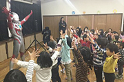 [Group CSR] A visit to childcare facilities and care facility in Tottori prefecture  