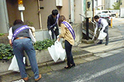 Carried out cleanup activities in Shibuya's Nampeidai-cho neighborhood