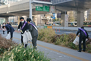 Carried out a regular cleanup activity in Shibuya's Nampeidai-cho neighborhood