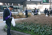 Carried out a regular cleanup activity in Shibuya's Nampeidai-cho neighborhood