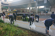 Carried out a regular cleanup activity in Shibuya's Nampeidai-cho neighborhood