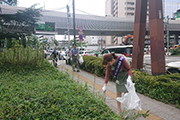 Carried out a regular cleanup activity in Shibuya's Nampeidai-cho neighborhood