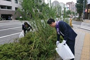 Carried out a regular cleanup activity in Shibuya's Nampeidai-cho neighborhood