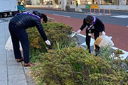 Carried out a regular cleanup activity in Shibuya's Nampeidai-cho neighborhood