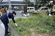 Carried out a regular cleanup activity in Shibuya's Nampeidai-cho neighborhood