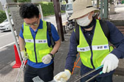 Carried out a regular cleanup activity in Shibuya's Nampeidai-cho neighborhood